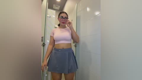 zui_lu free recording from 2025-12-14 00:59:00