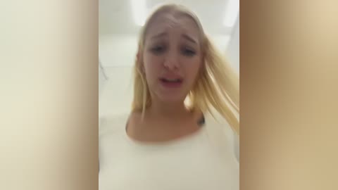 milkyy_wway free recording from 2025-12-15 02:45:00