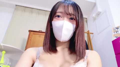 oo_aki free recording from 2025-12-15 02:45:00