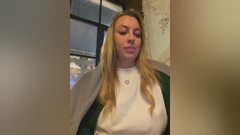 sweet___emily free recording from 2025-12-15 01:43:00