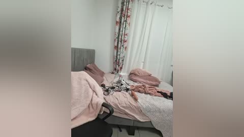 turbanli_afet free recording from 2025-12-15 02:45:00