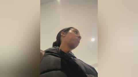 your_paris free recording from 2025-12-15 02:45:00