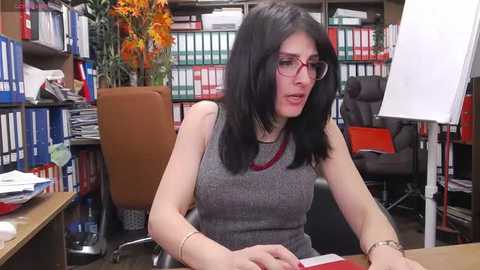 classyladyrellax free recording from 2025-12-17 00:56:00