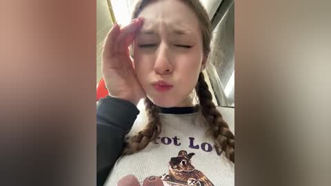 froggyanna free recording from 2025-12-17 00:51:00