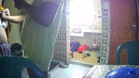 younger_couples free recording from 2025-12-16 00:15:00