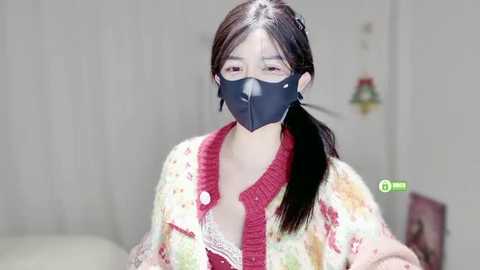 _hell0_kitty free recording from 2025-12-17 00:20:00