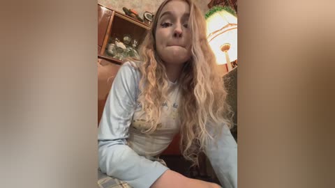 _teenytiny_ free recording from 2025-12-17 00:20:00