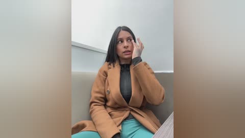 charlotte_stevenss_ free recording from 2025-12-17 00:20:00