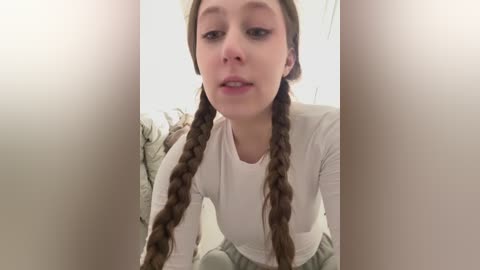 froggyanna free recording from 2025-12-17 00:20:00