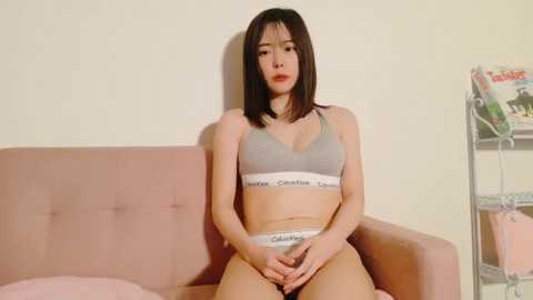 hinata_chan3 free recording from 2025-12-17 00:01:00