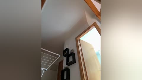 kimkelly13 free recording from 2025-12-17 00:01:00