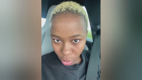 miyaxo2 free recording from 2025-12-17 00:01:00