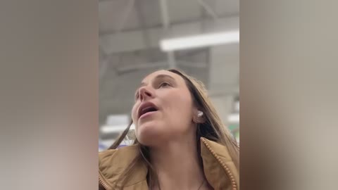 lunagirl13 free recording from 2025-12-18 00:13:00