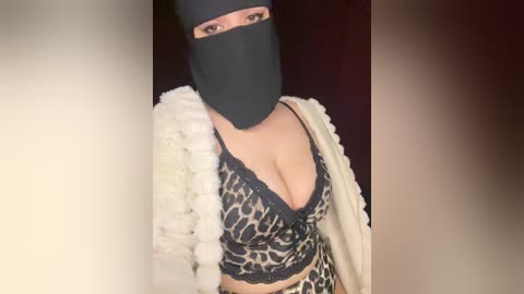 roovaan_xx free recording from 2025-12-18 00:00:00