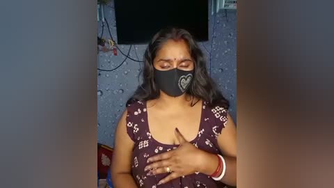 sweet_maddlina free recording from 2025-12-18 01:28:00