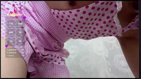 yiyi_707 free recording from 2025-12-18 00:00:00