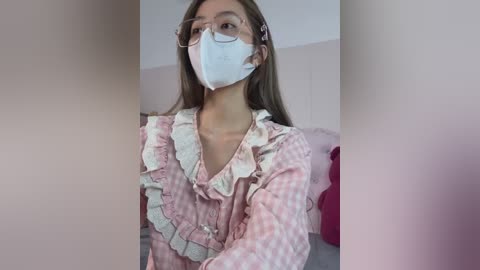 alina_missasian free recording from 2025-12-19 00:11:00