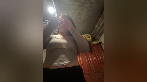 chenyu0308 free recording from 2025-12-19 00:03:00