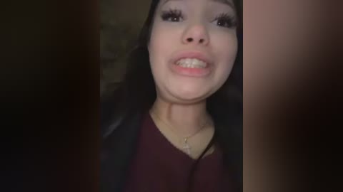 chloe__moon free recording from 2025-12-19 00:11:00