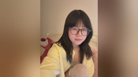 ella_a9 free recording from 2025-12-19 00:11:00