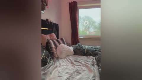 fiebie_licios free recording from 2025-12-19 00:03:00