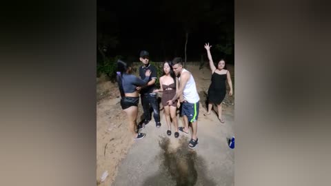 royalgirls_x free recording from 2025-12-19 01:55:00