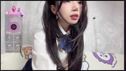 yiyi_707 free recording from 2025-12-19 00:03:00