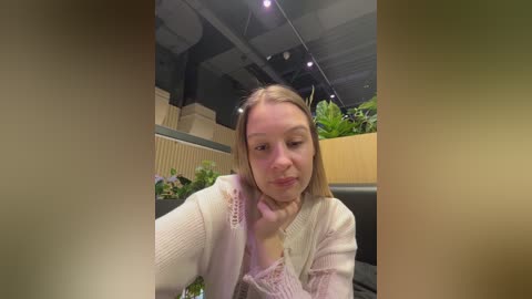 sashacatt free recording from 2025-12-20 00:07:00