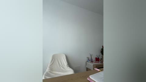 streetdoll free recording from 2025-12-20 00:02:00