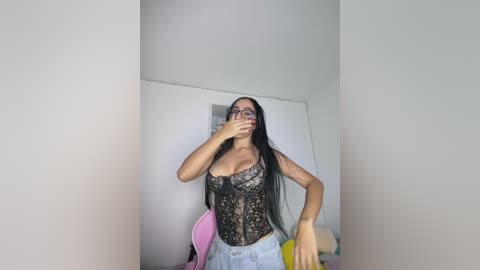 _alicee_1 free recording from 2025-12-21 00:13:00