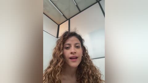 alana15 free recording from 2025-12-21 00:02:00