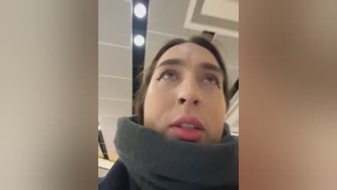 holly_play free recording from 2025-12-21 00:02:00