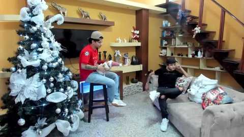 secret_roomies free recording from 2025-12-21 00:02:00