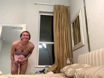 alyssa_rhoades free recording from 2025-12-22 00:31:00