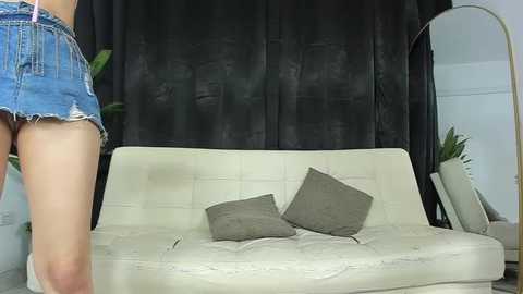 charminglovers__ free recording from 2025-12-22 00:05:00