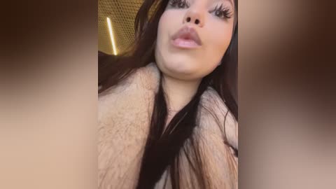 chloe__moon free recording from 2025-12-22 00:05:00