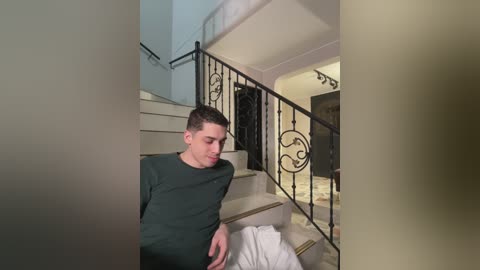 kevin_hotgirls free recording from 2025-12-22 00:05:00