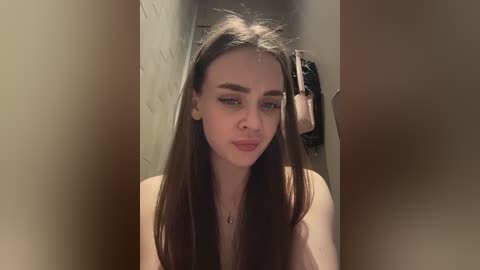 kristirich free recording from 2025-12-22 00:05:00