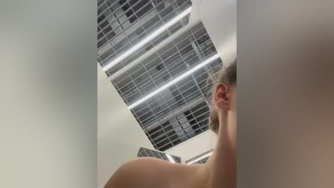 sashacatt free recording from 2025-12-22 00:05:00