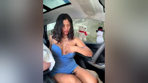 sexi_noemi free recording from 2025-12-22 00:05:00