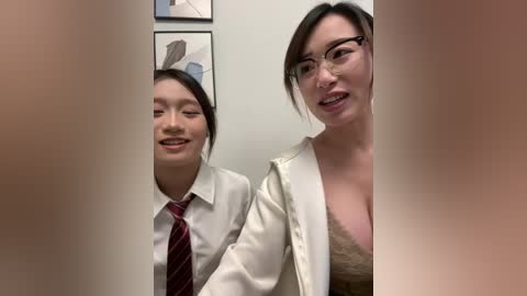 202509yoyo free recording from 2025-12-23 00:43:00