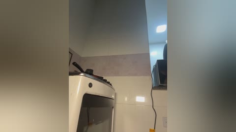 agnescampp free recording from 2025-12-23 00:45:00