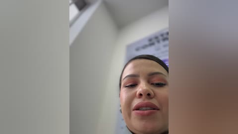 ariana_07 free recording from 2025-12-24 00:04:00