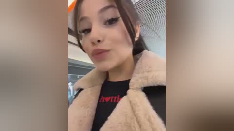 chloe__moon free recording from 2025-12-23 00:43:00