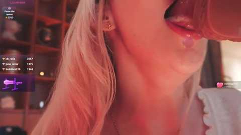 hyun_chia free recording from 2025-12-23 00:05:00