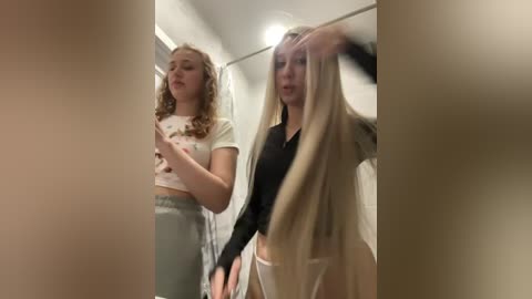 yourfavcouple_ free recording from 2025-12-23 00:43:00