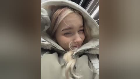 _teenytiny_ free recording from 2025-12-24 03:02:00