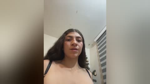 arieel__722 free recording from 2025-12-24 03:43:00