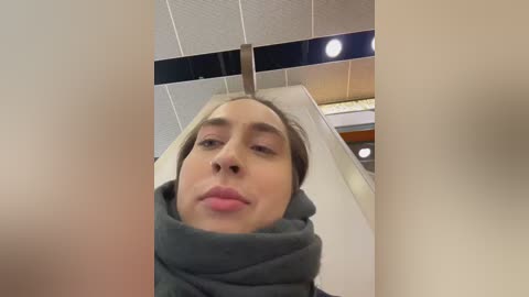 holly_play free recording from 2025-12-24 03:02:00