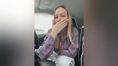 lavenderhot free recording from 2025-12-24 03:43:00